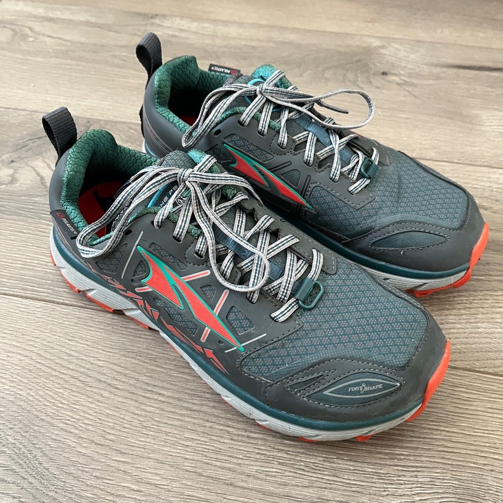 Altra Lone Peak 3.0 Low Neo